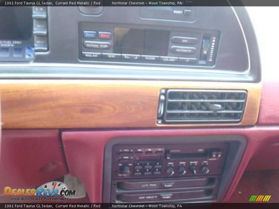 1991 Ford Taurus GL Sedan Currant Red Metallic / Red Photo #13