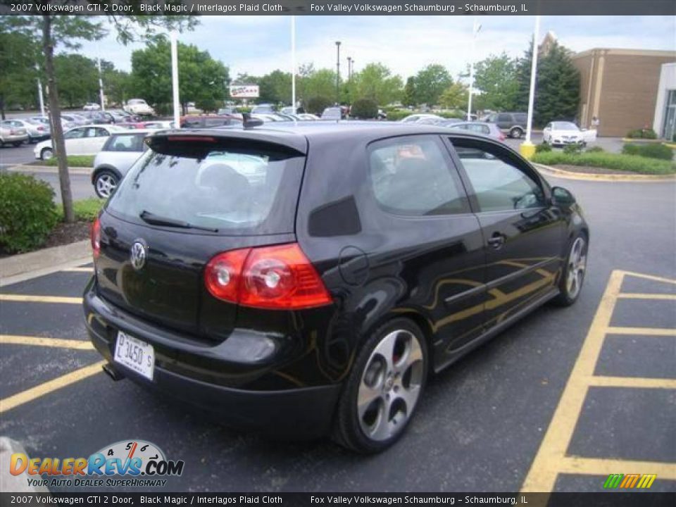 2007 Volkswagen GTI 2 Door Black Magic / Interlagos Plaid Cloth Photo #4