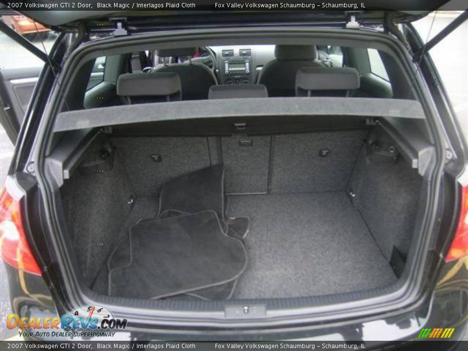 2007 Volkswagen GTI 2 Door Black Magic / Interlagos Plaid Cloth Photo #8