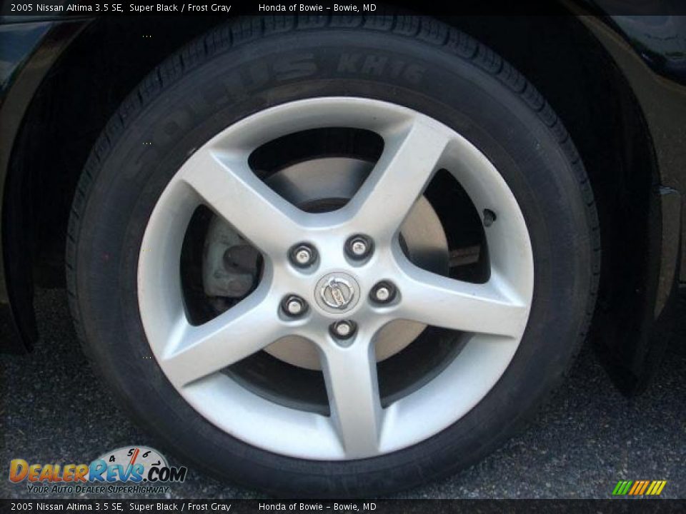 2005 Nissan Altima 3.5 SE Super Black / Frost Gray Photo #10