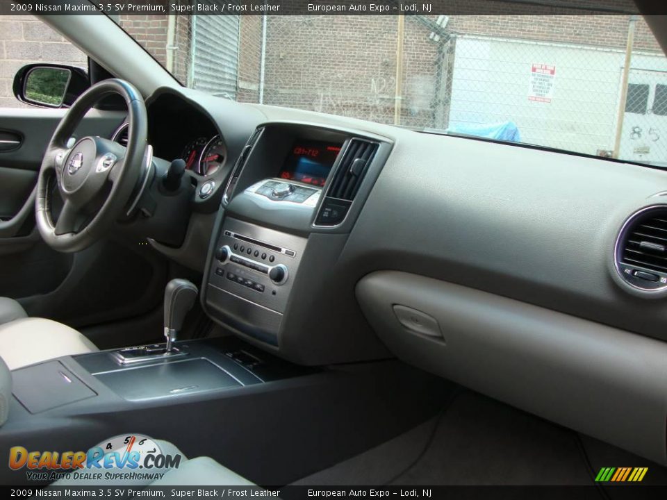 2009 Nissan Maxima 3.5 SV Premium Super Black / Frost Leather Photo #13