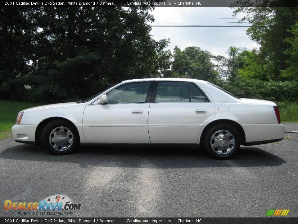 2001 Cadillac DeVille DHS Sedan White Diamond / Oatmeal Photo #5