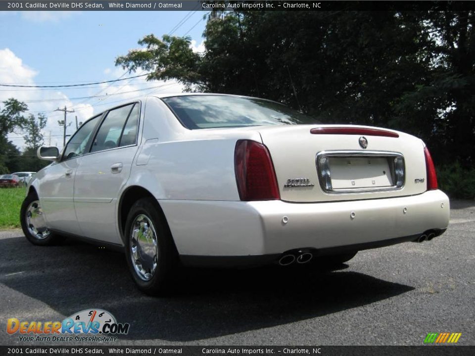 2001 Cadillac DeVille DHS Sedan White Diamond / Oatmeal Photo #6