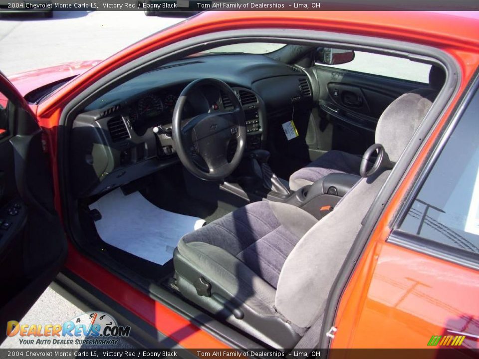 2004 Chevrolet Monte Carlo LS Victory Red / Ebony Black Photo #10