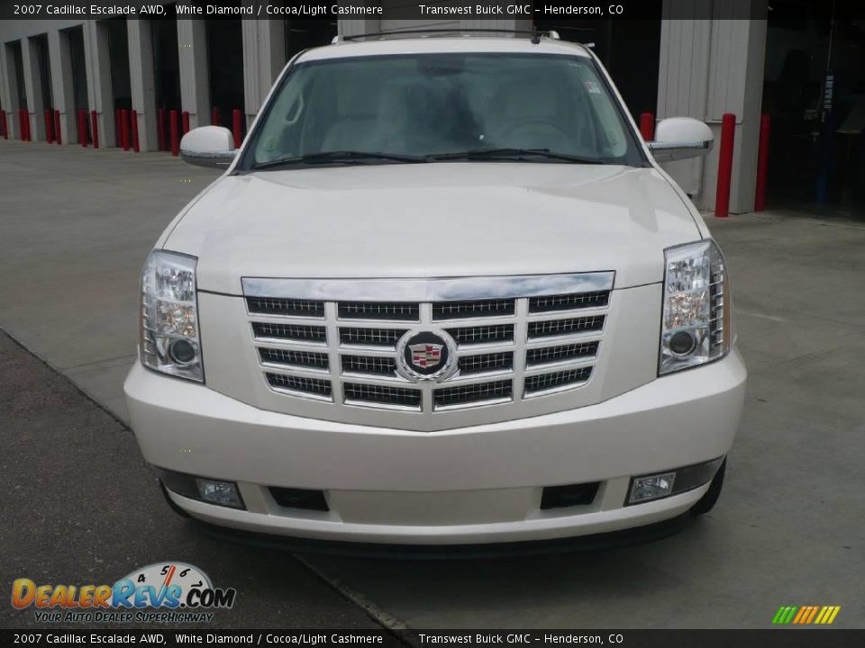 2007 Cadillac Escalade AWD White Diamond / Cocoa/Light Cashmere Photo #2