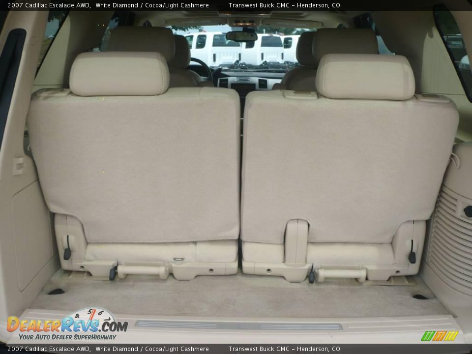 2007 Cadillac Escalade AWD White Diamond / Cocoa/Light Cashmere Photo #10