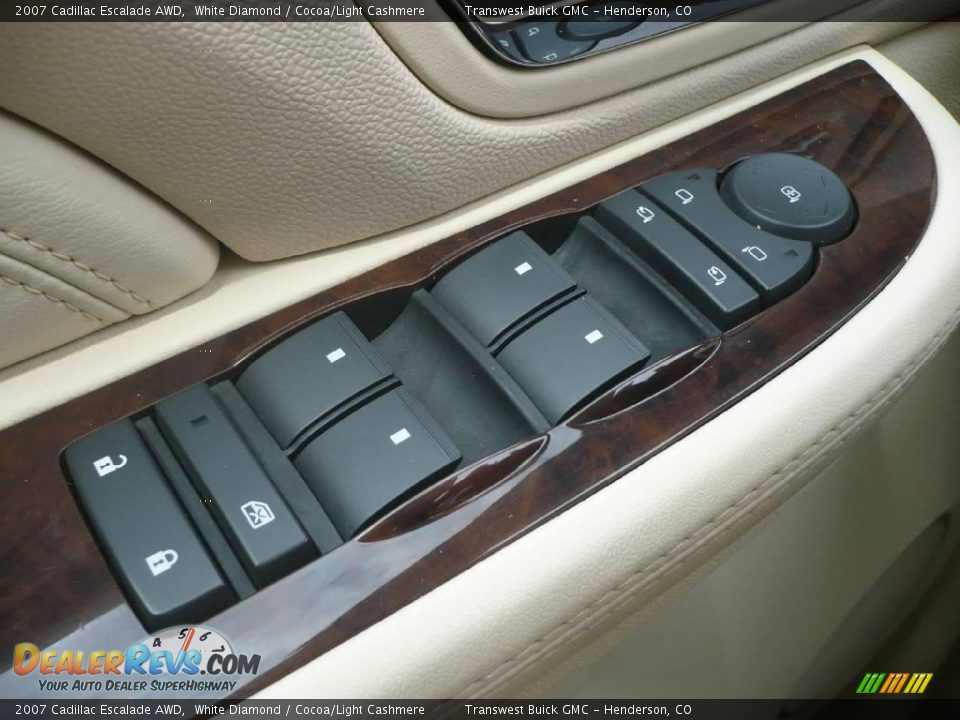 2007 Cadillac Escalade AWD White Diamond / Cocoa/Light Cashmere Photo #12