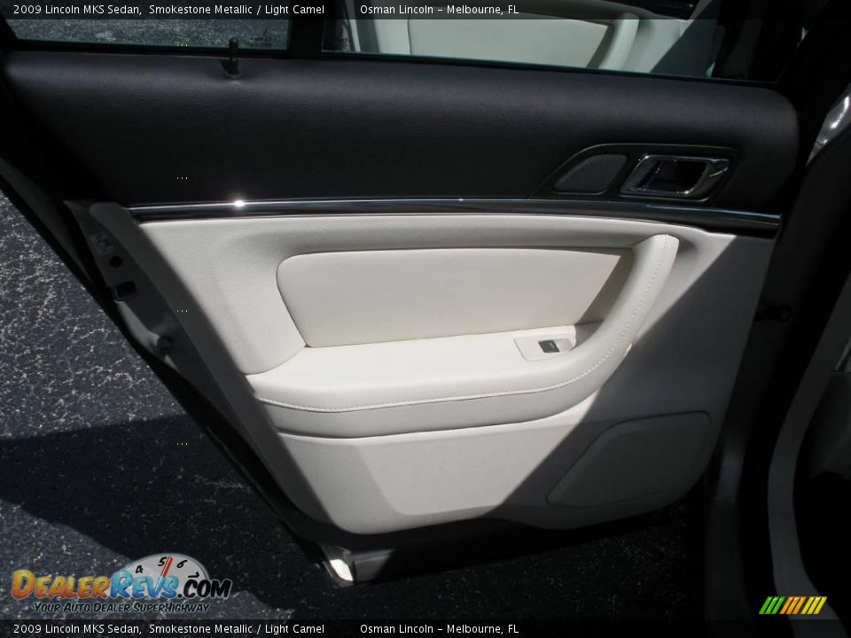 2009 Lincoln MKS Sedan Smokestone Metallic / Light Camel Photo #14