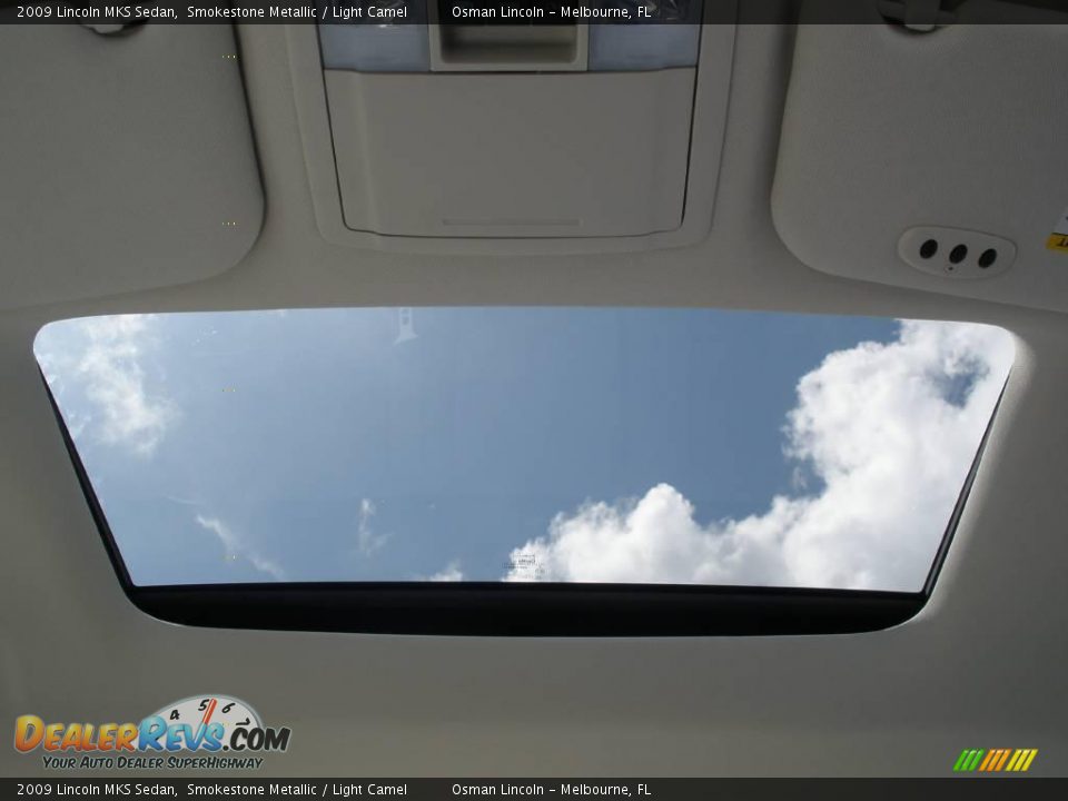 2009 Lincoln MKS Sedan Smokestone Metallic / Light Camel Photo #25