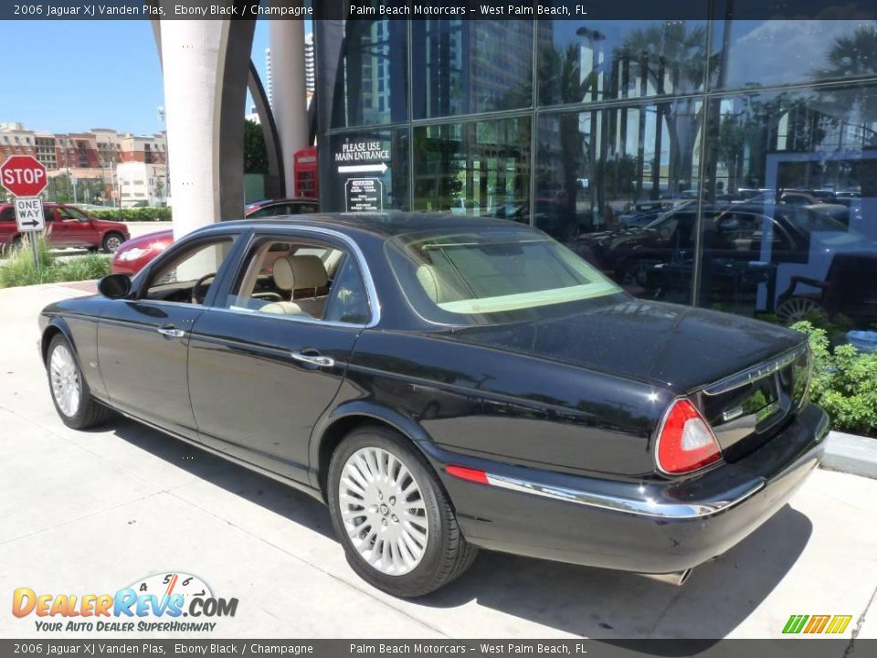 2006 Jaguar XJ Vanden Plas Ebony Black / Champagne Photo #4