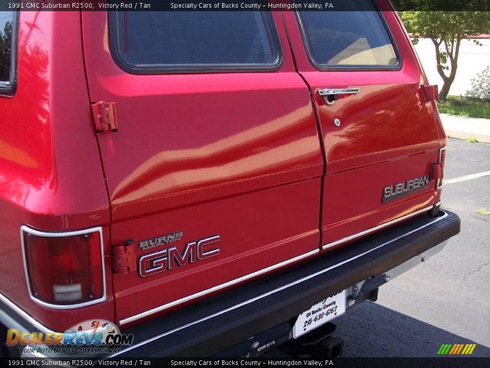 1991 GMC Suburban R2500 Victory Red / Tan Photo #13