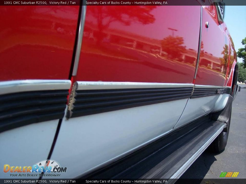 1991 GMC Suburban R2500 Victory Red / Tan Photo #22