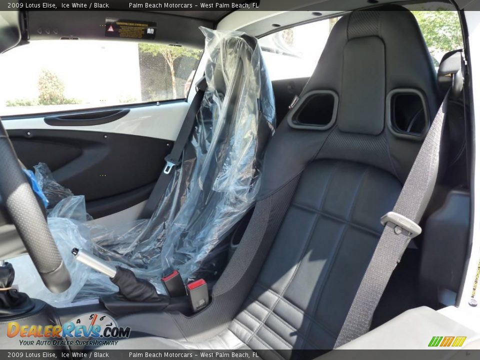 Black Interior - 2009 Lotus Elise  Photo #12
