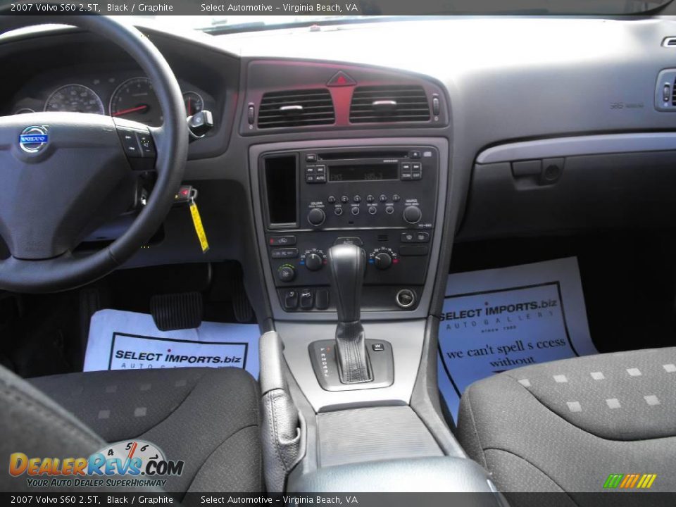 2007 Volvo S60 2.5T Black / Graphite Photo #13