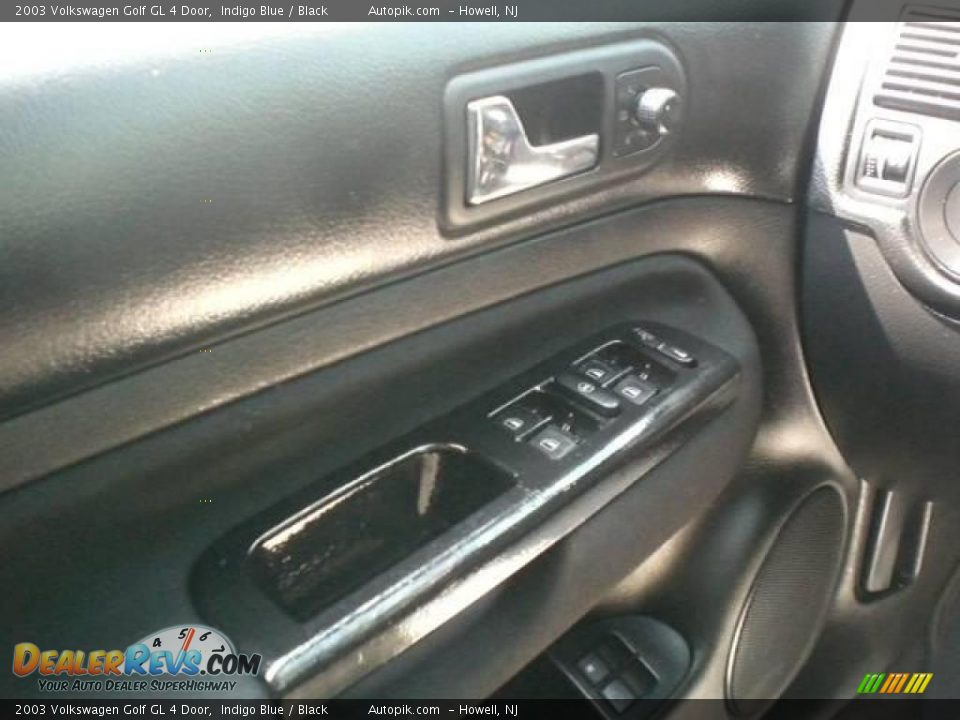 2003 Volkswagen Golf GL 4 Door Indigo Blue / Black Photo #16