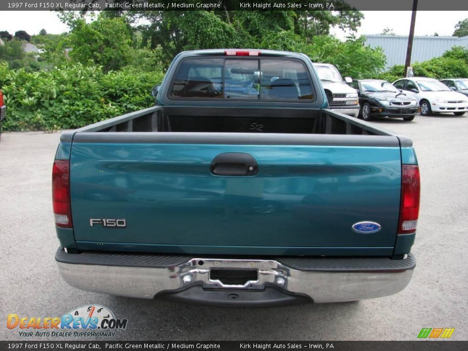 1997 Ford F150 XL Regular Cab Pacific Green Metallic / Medium Graphite Photo #6