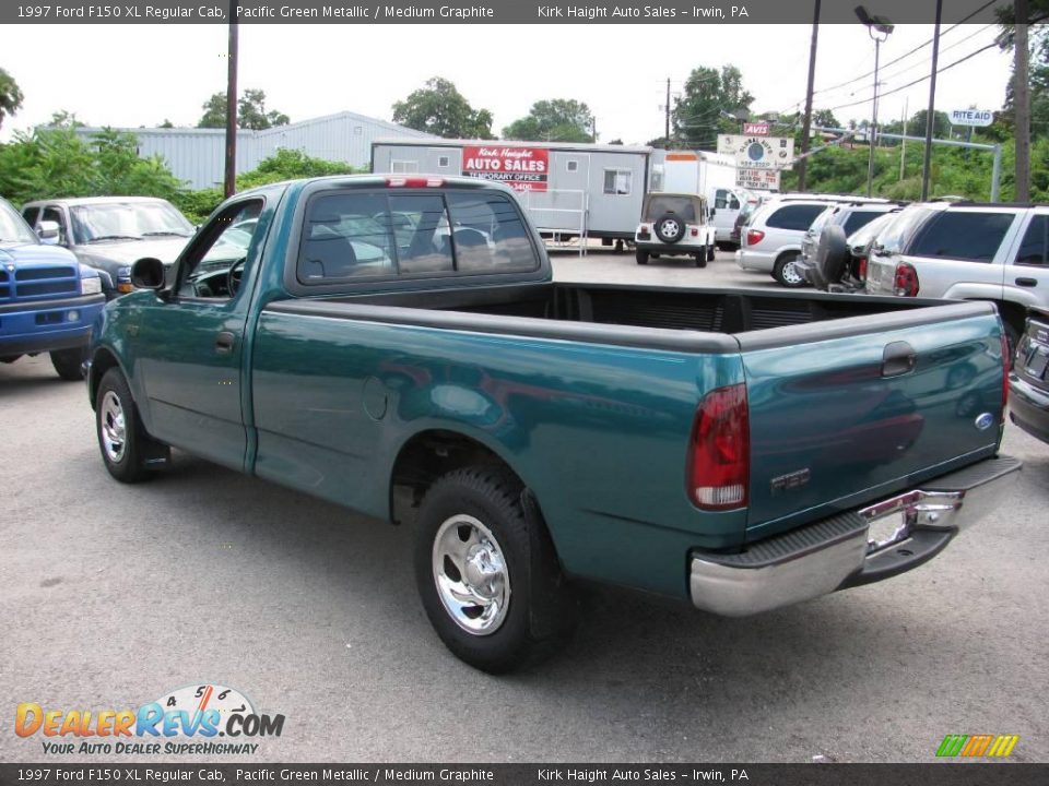 1997 Ford F150 XL Regular Cab Pacific Green Metallic / Medium Graphite Photo #8