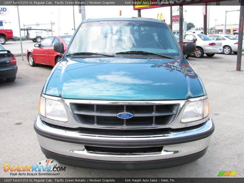 1997 Ford F150 XL Regular Cab Pacific Green Metallic / Medium Graphite Photo #11