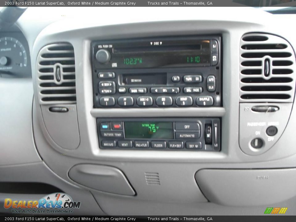 2003 Ford F150 Lariat SuperCab Oxford White / Medium Graphite Grey Photo #8