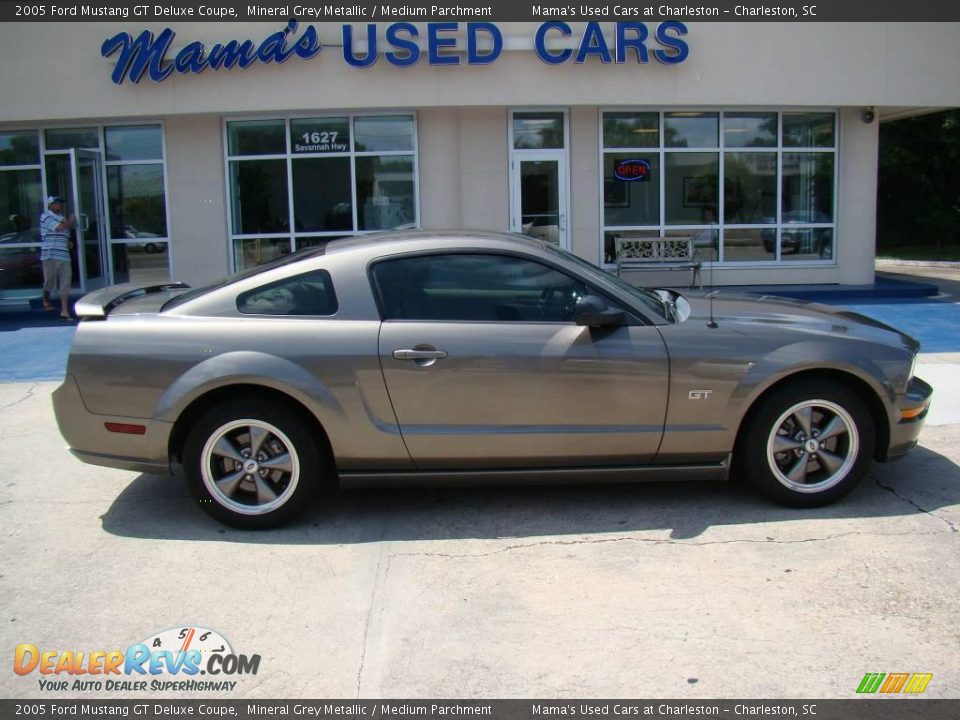2005 Ford Mustang GT Deluxe Coupe Mineral Grey Metallic / Medium Parchment Photo #1