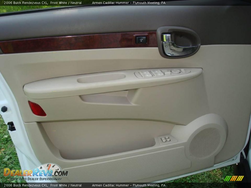 2006 Buick Rendezvous CXL Frost White / Neutral Photo #13