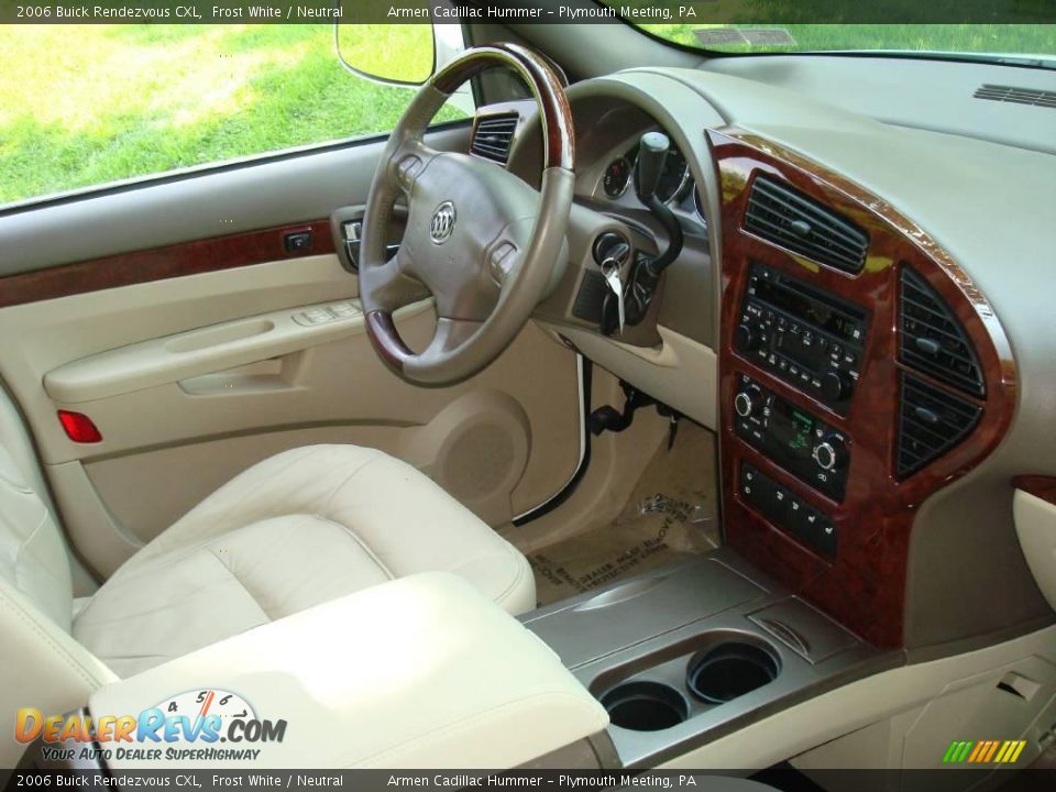 2006 Buick Rendezvous CXL Frost White / Neutral Photo #18