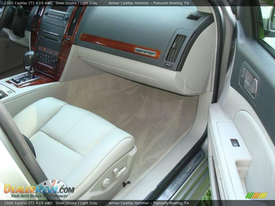 2006 Cadillac STS 4 V6 AWD Silver Smoke / Light Gray Photo #18