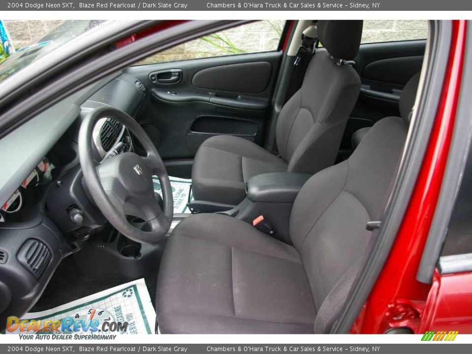 2004 Dodge Neon SXT Blaze Red Pearlcoat / Dark Slate Gray Photo #3
