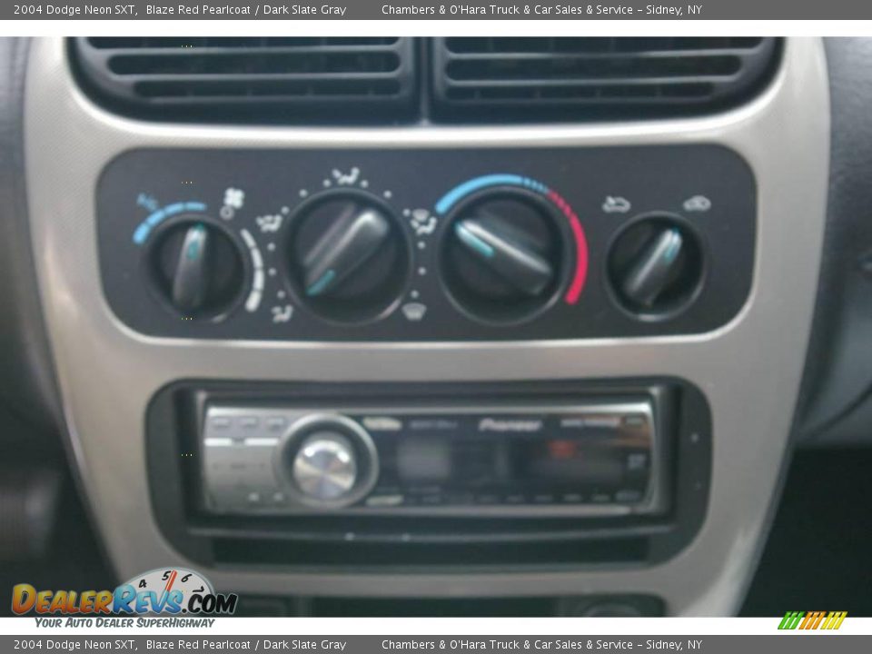 2004 Dodge Neon SXT Blaze Red Pearlcoat / Dark Slate Gray Photo #5