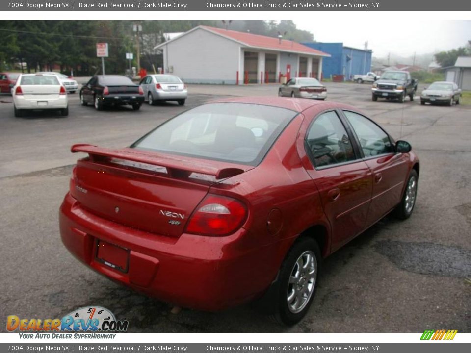 2004 Dodge Neon SXT Blaze Red Pearlcoat / Dark Slate Gray Photo #10