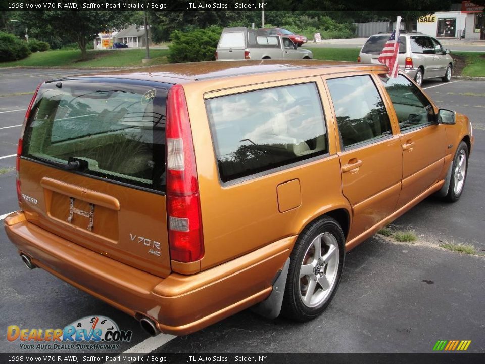 Saffron Pearl Metallic 1998 Volvo V70 R AWD Photo #6