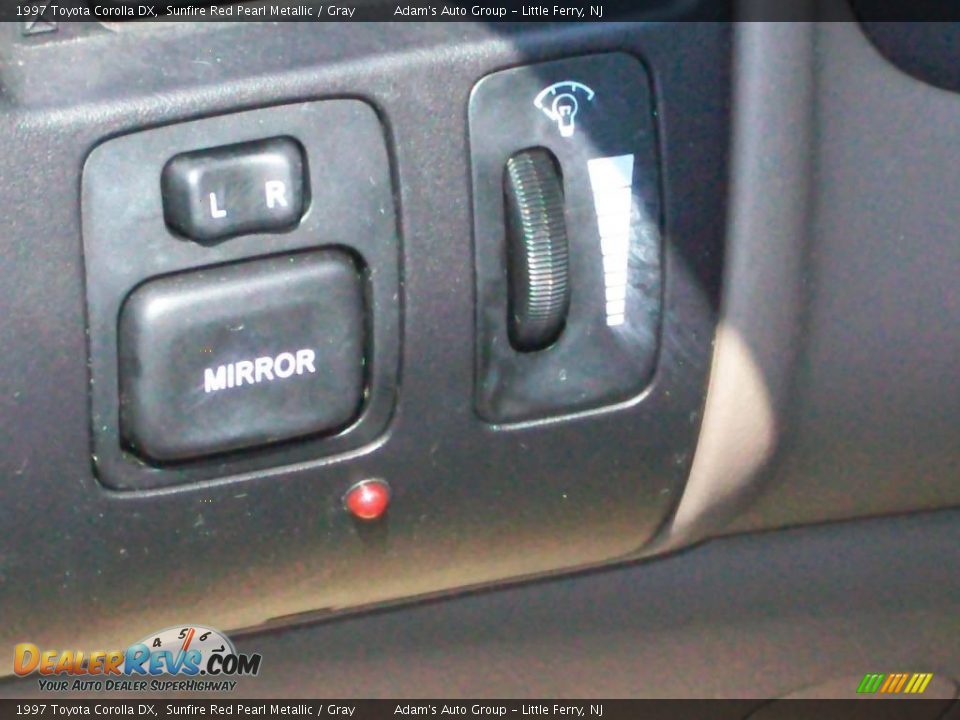 1997 Toyota Corolla DX Sunfire Red Pearl Metallic / Gray Photo #17