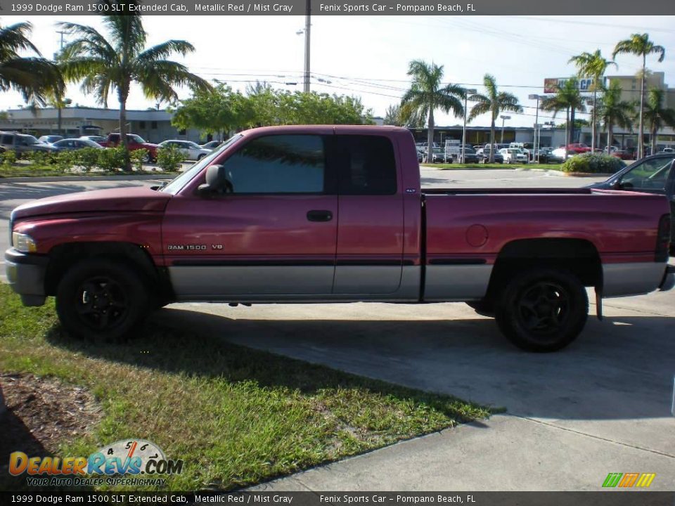 1999 Dodge Ram 1500 SLT Extended Cab Metallic Red / Mist Gray Photo #3