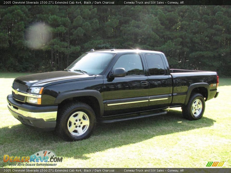 2005 Chevrolet Silverado 1500 Z71 Extended Cab 4x4 Black / Dark Charcoal Photo #1