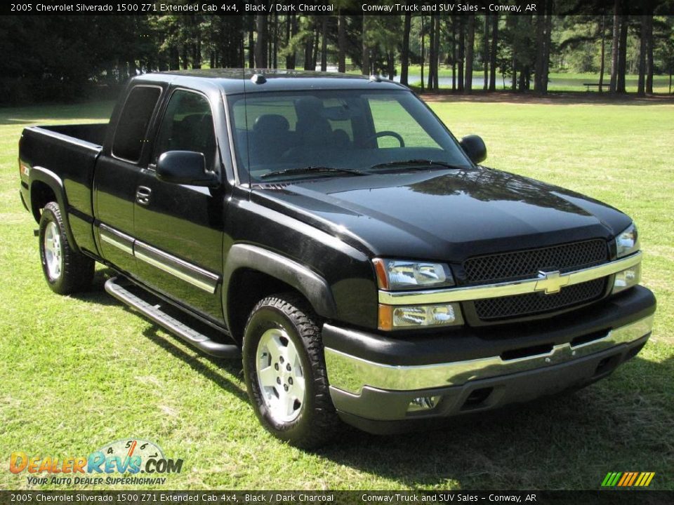 2005 Chevrolet Silverado 1500 Z71 Extended Cab 4x4 Black / Dark Charcoal Photo #4