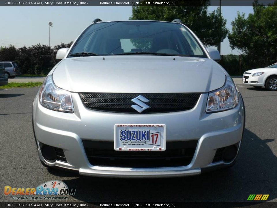 2007 Suzuki SX4 AWD Silky Silver Metallic / Black Photo #2