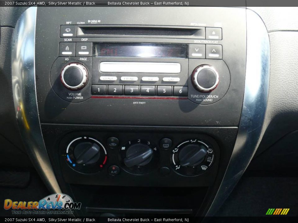 2007 Suzuki SX4 AWD Silky Silver Metallic / Black Photo #10