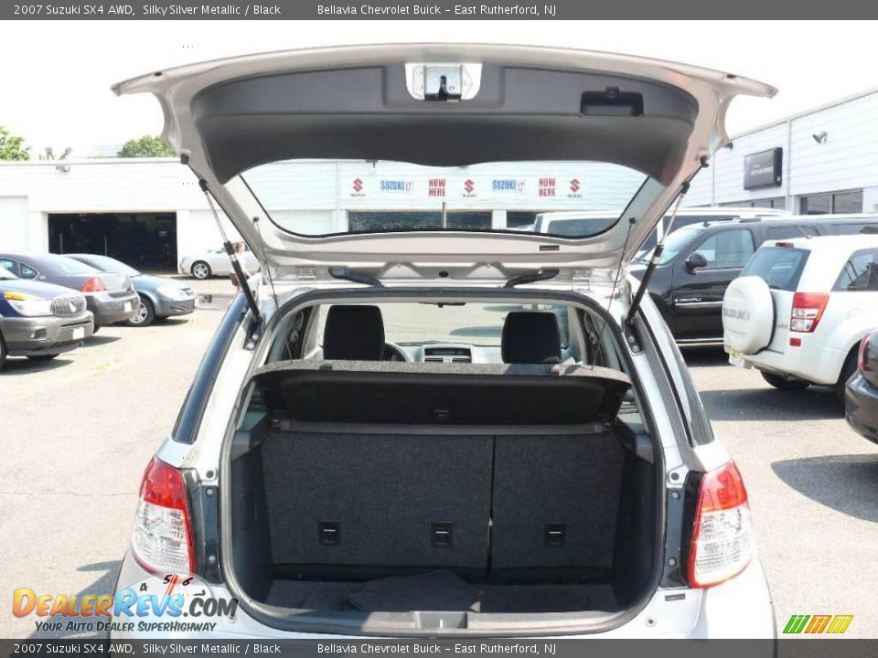 2007 Suzuki SX4 AWD Silky Silver Metallic / Black Photo #13