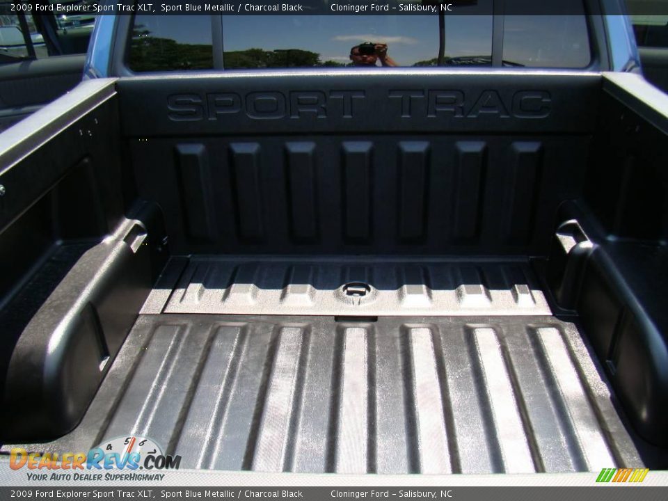 2009 Ford Explorer Sport Trac XLT Sport Blue Metallic / Charcoal Black Photo #10
