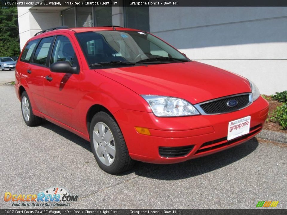 2007 Ford Focus ZXW SE Wagon Infra-Red / Charcoal/Light Flint Photo #1