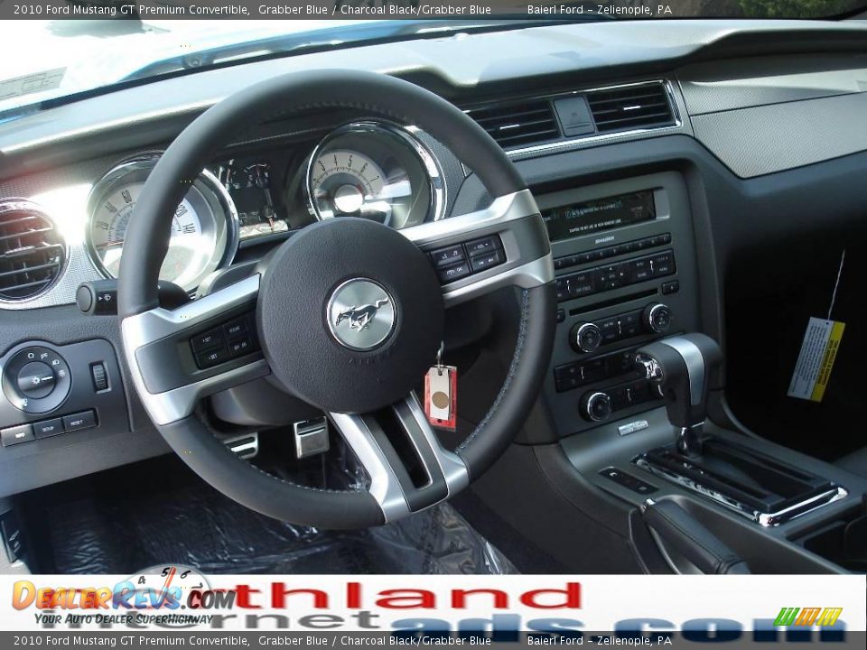 2010 Ford Mustang GT Premium Convertible Grabber Blue / Charcoal Black/Grabber Blue Photo #13