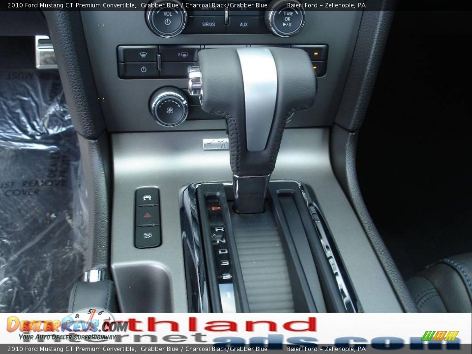 2010 Ford Mustang GT Premium Convertible Grabber Blue / Charcoal Black/Grabber Blue Photo #18