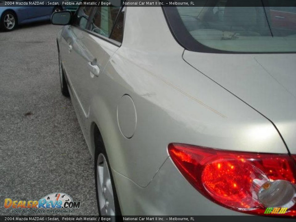 2004 Mazda MAZDA6 i Sedan Pebble Ash Metallic / Beige Photo #5
