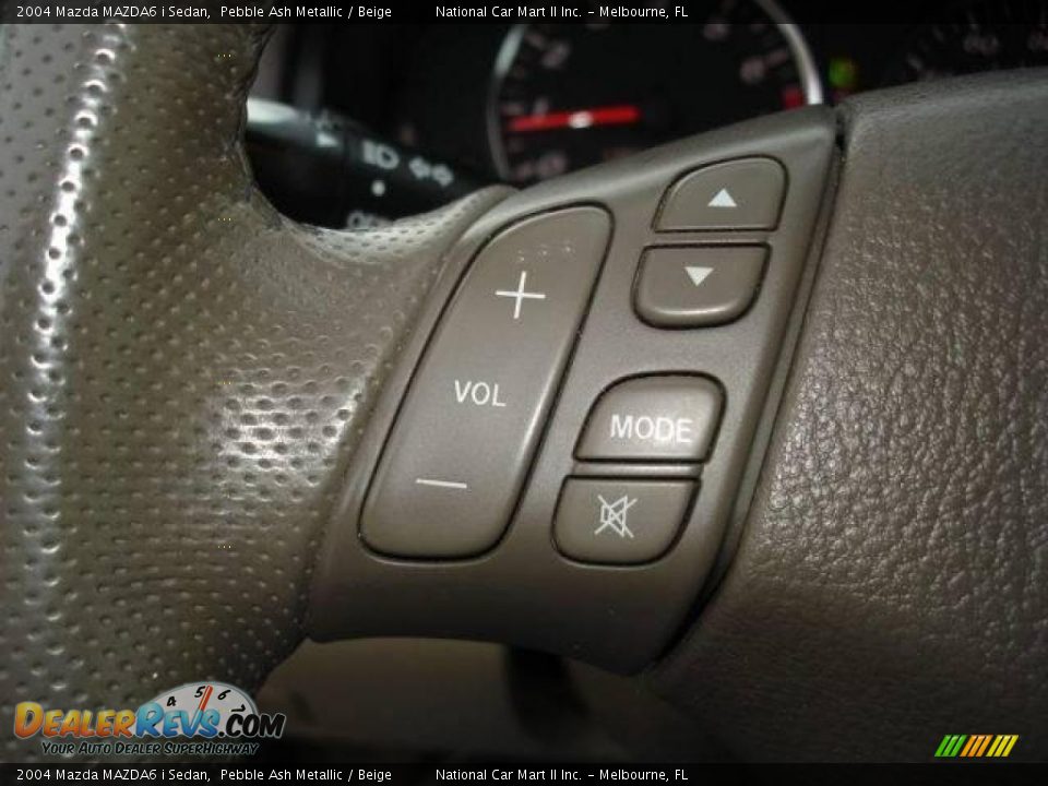 2004 Mazda MAZDA6 i Sedan Pebble Ash Metallic / Beige Photo #14