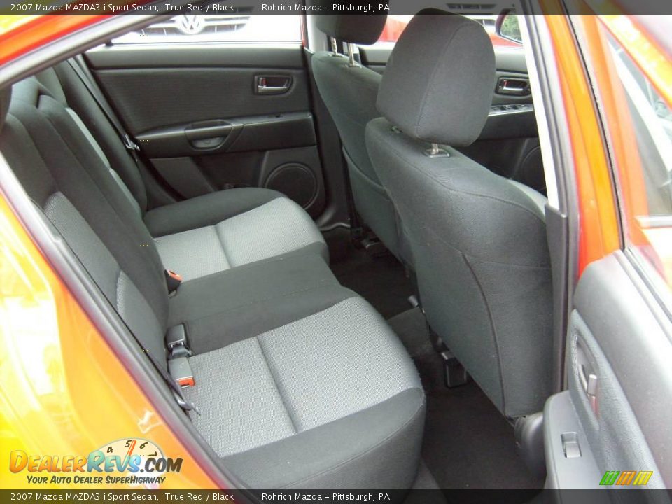 2007 Mazda MAZDA3 i Sport Sedan True Red / Black Photo #15