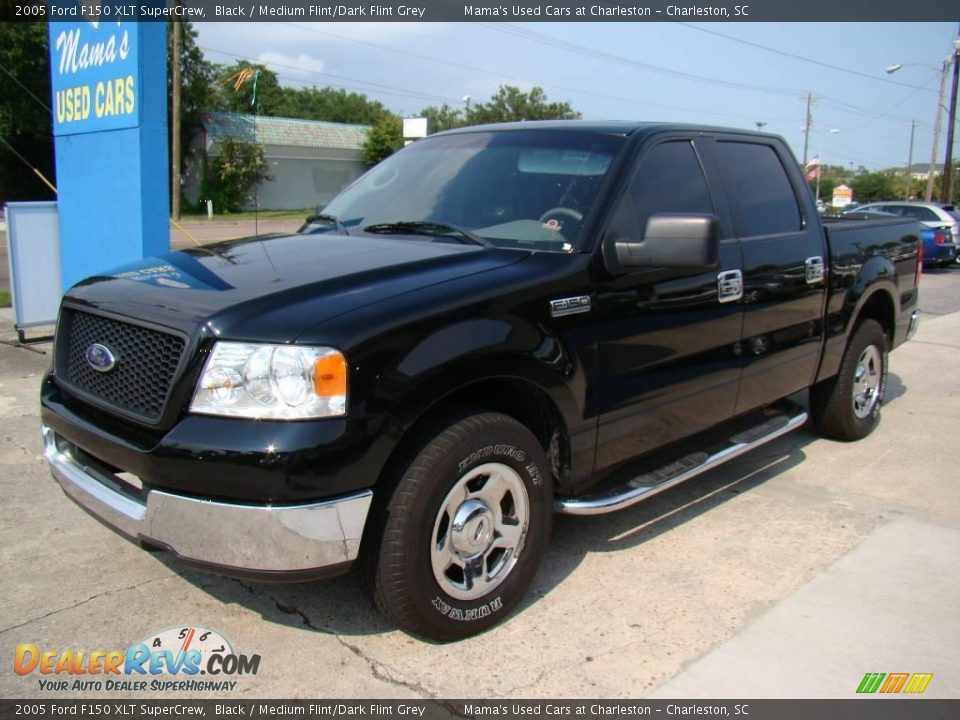 2005 Ford F150 XLT SuperCrew Black / Medium Flint/Dark Flint Grey Photo #4