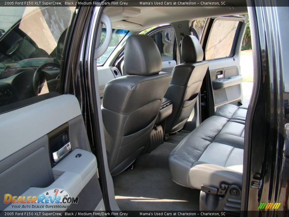 2005 Ford F150 XLT SuperCrew Black / Medium Flint/Dark Flint Grey Photo #10