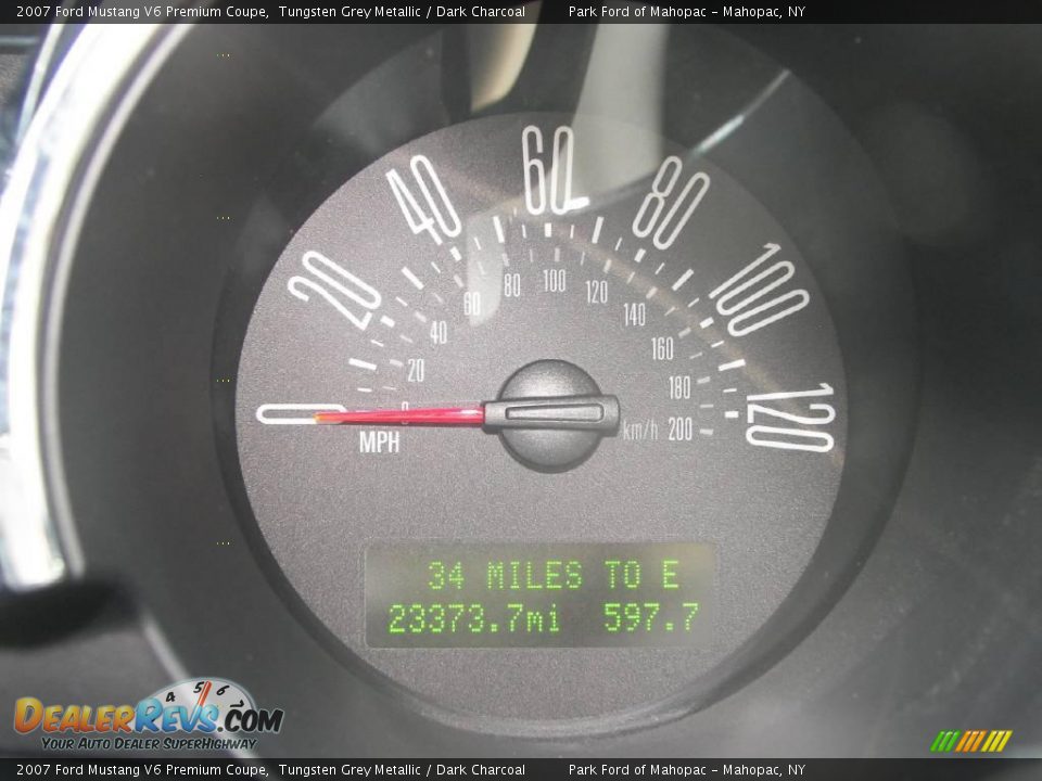 2007 Ford Mustang V6 Premium Coupe Tungsten Grey Metallic / Dark Charcoal Photo #12