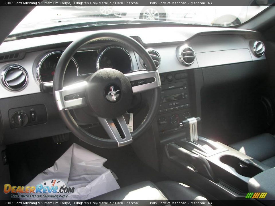2007 Ford Mustang V6 Premium Coupe Tungsten Grey Metallic / Dark Charcoal Photo #15