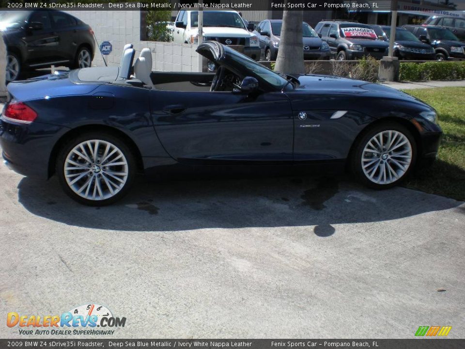 2009 BMW Z4 sDrive35i Roadster Deep Sea Blue Metallic / Ivory White Nappa Leather Photo #4